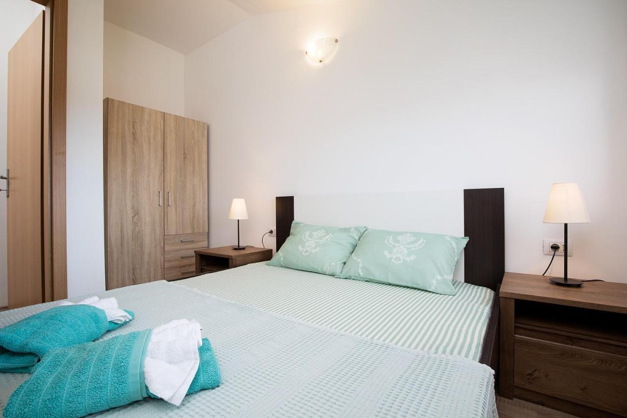 Apartments Jakoplic Medulin Bagian luar foto